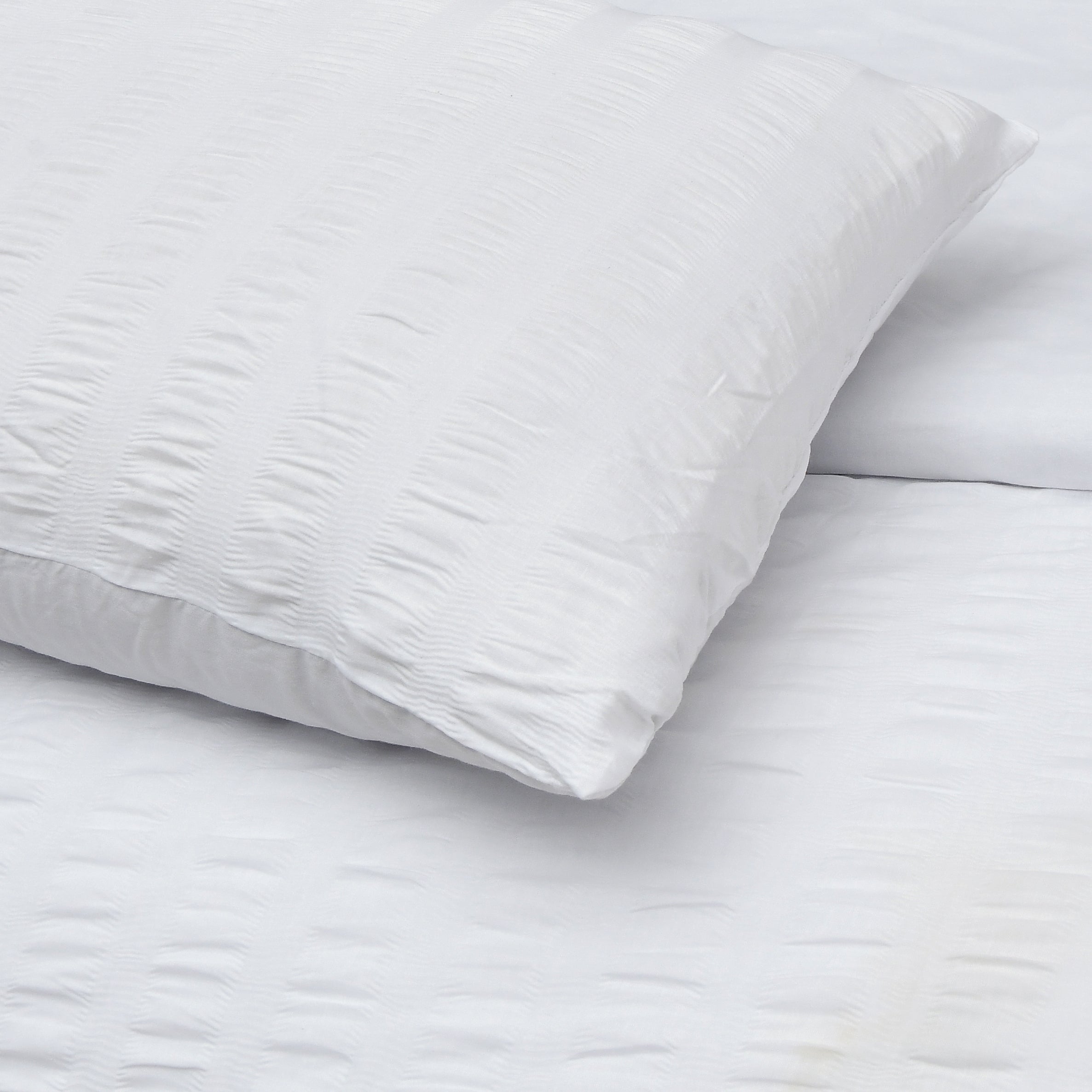 Homes that Comfort White Duvet Cover Single Size, Seersucker 3 Pieces Bedding Set, Includes 1 Duvet Cover and 2 Pillowcases