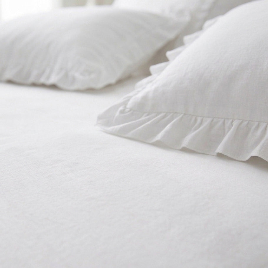 Homes that Comfort Reyna Ruffle Cotton Duvet Cover Set 3 Piece Set Double, White – Double Size Bedding Set - White Duvet Double - Ruffled Bedding
