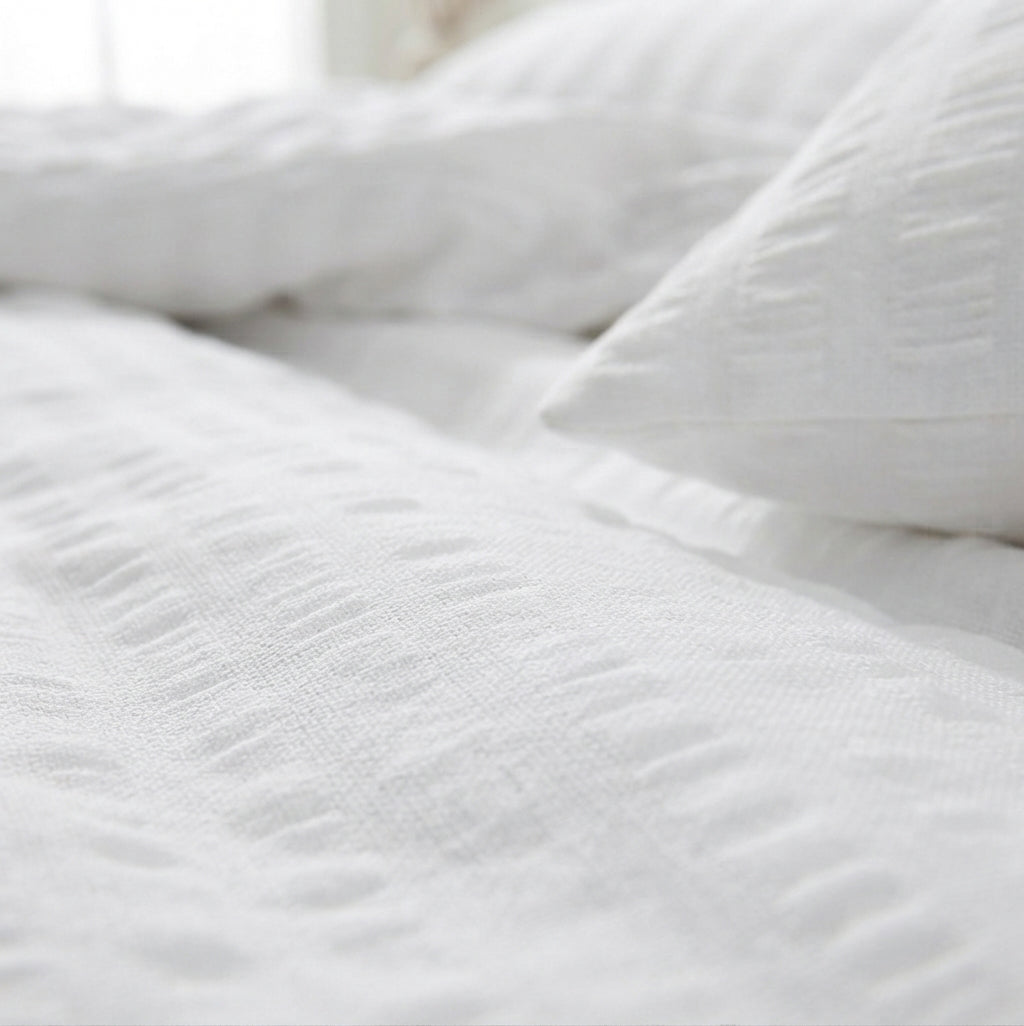 Homes that Comfort White Duvet Cover Single Size, Seersucker 3 Pieces Bedding Set, Includes 1 Duvet Cover and 2 Pillowcases